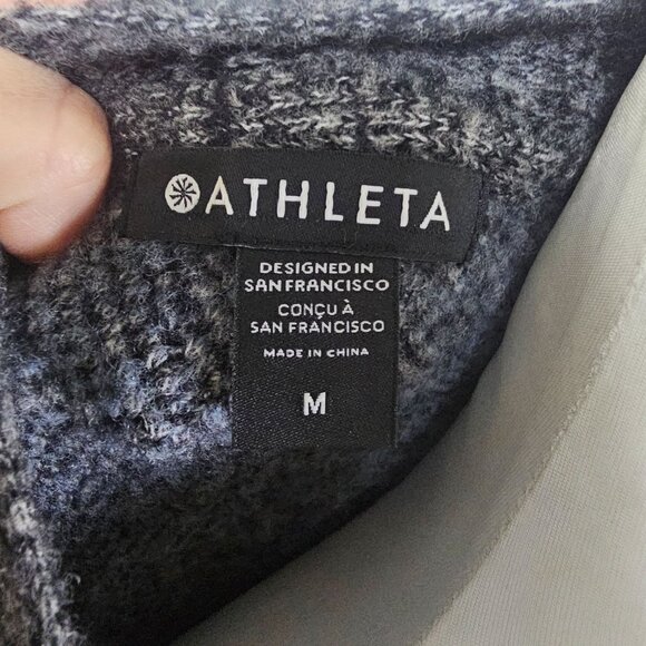 Athleta Westlake Textured Button Cardigan Sz M Merino Blend Preppy Quiet Luxury - Picture 7 of 10